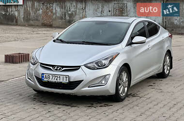 Седан Hyundai Elantra 2014 в Виннице