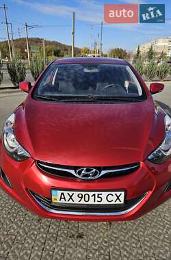 Седан Hyundai Elantra 2013 в Полтаві