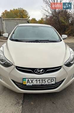 Седан Hyundai Elantra 2012 в Харкові