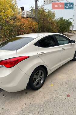 Седан Hyundai Elantra 2012 в Харкові