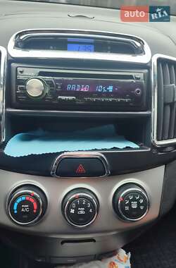 Седан Hyundai Elantra 2010 в 