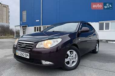 Седан Hyundai Elantra 2007 в Богуславі