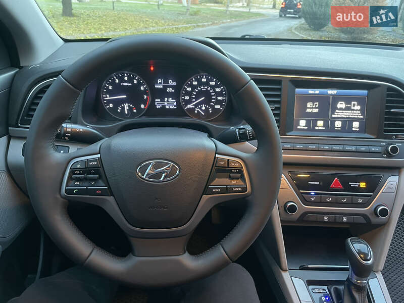 Седан Hyundai Elantra 2016 в Николаеве фото 14 Седан Hyundai Elantra 2016 в Николаеве