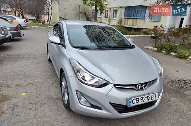 Седан Hyundai Elantra 2014 в Пирятине