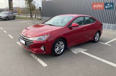 Седан Hyundai Elantra 2019 в Киеве