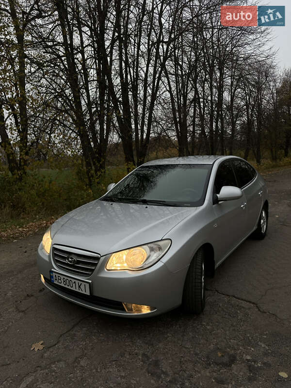 Седан Hyundai Elantra 2007 в Тульчине