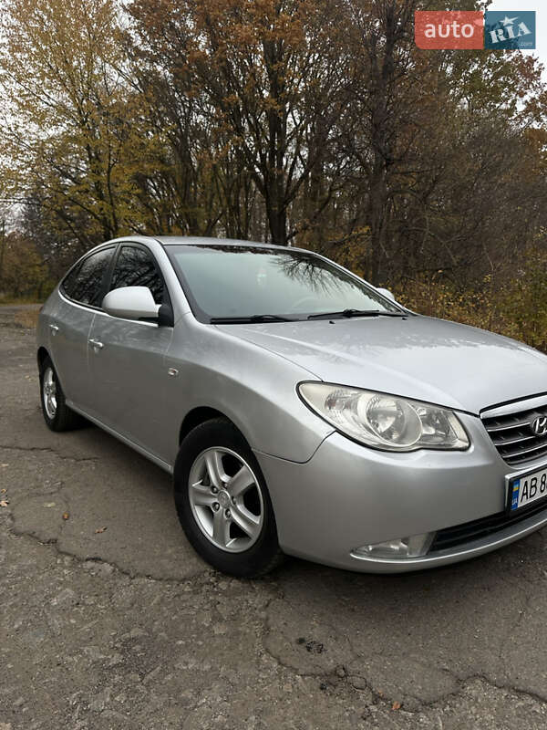 Седан Hyundai Elantra 2007 в Тульчине