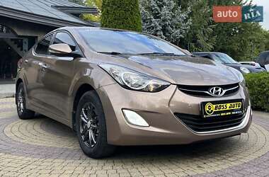 Седан Hyundai Elantra 2013 в Львові