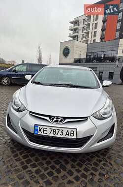 Седан Hyundai Elantra 2014 в Львове