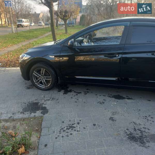 Седан Hyundai Elantra 2017 в Калуші фото 4 Седан Hyundai Elantra 2017 в Калуші