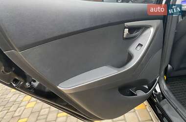 Седан Hyundai Elantra 2013 в Вінниці