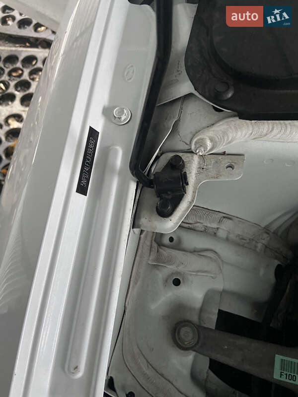 Седан Hyundai Elantra 2018 в Кривом Роге