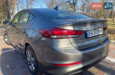 Седан Hyundai Elantra 2017 в Кропивницькому