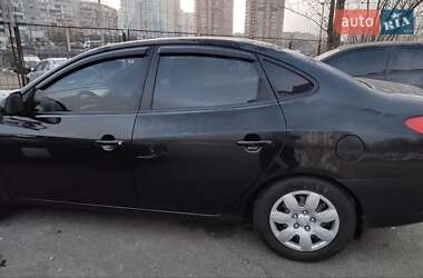 Седан Hyundai Elantra 2008 в Києві