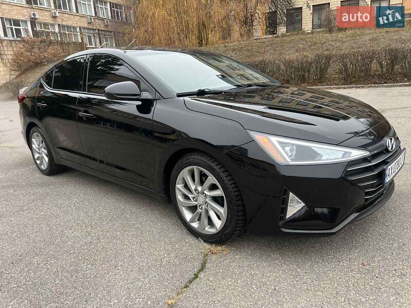 Hyundai Elantra 2018