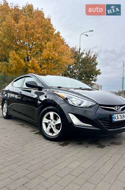 Седан Hyundai Elantra 2014 в Сумах