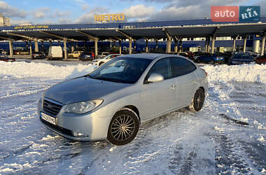 Седан Hyundai Elantra 2007 в Киеве