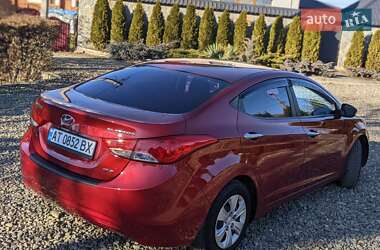 Седан Hyundai Elantra 2011 в Рожнове