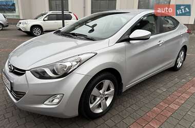 Седан Hyundai Elantra 2013 в Дніпрі