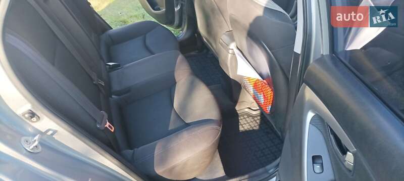 Седан Hyundai Elantra 2011 в Ямполі