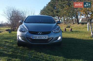 Седан Hyundai Elantra 2011 в Ямполе