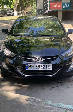 Седан Hyundai Elantra 2011 в Ізмаїлі