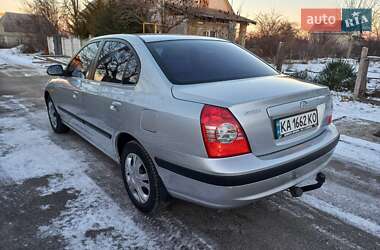 Седан Hyundai Elantra 2010 в Кам'янському