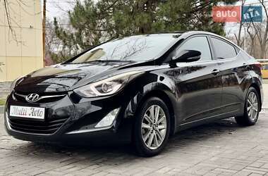 Седан Hyundai Elantra 2014 в Днепре