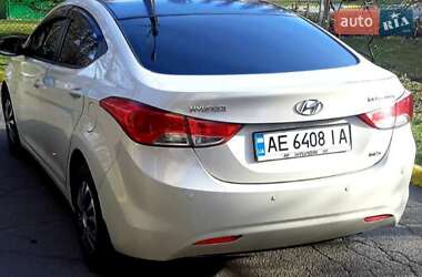 Седан Hyundai Elantra 2011 в Кривом Роге