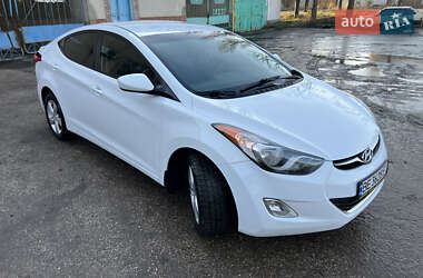 Седан Hyundai Elantra 2013 в Миколаєві