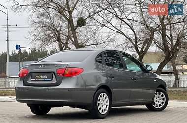 Седан Hyundai Elantra 2008 в Києві