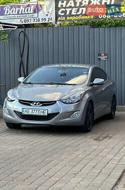 Седан Hyundai Elantra 2012 в Кривом Роге