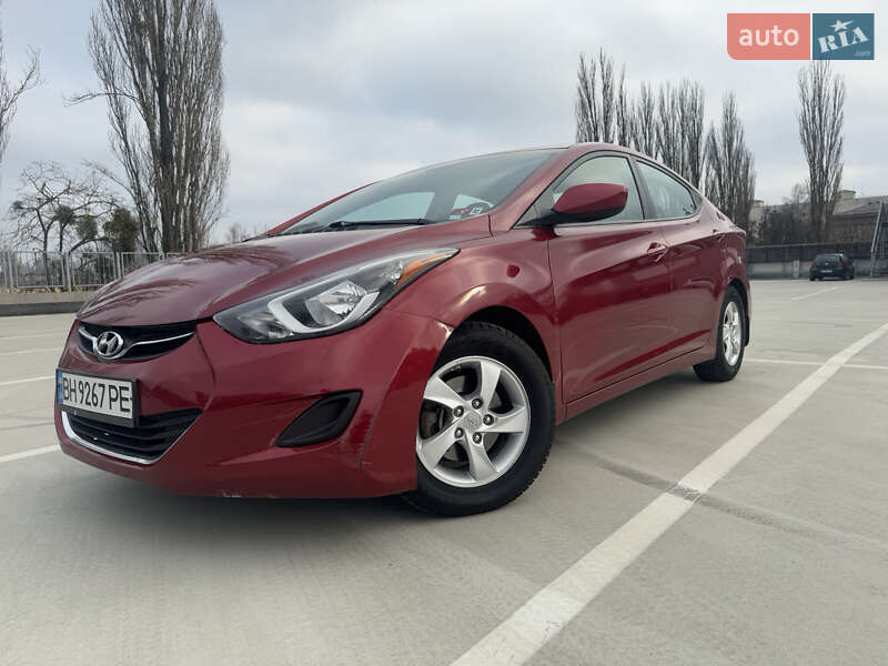 Седан Hyundai Elantra 2014 в Києві