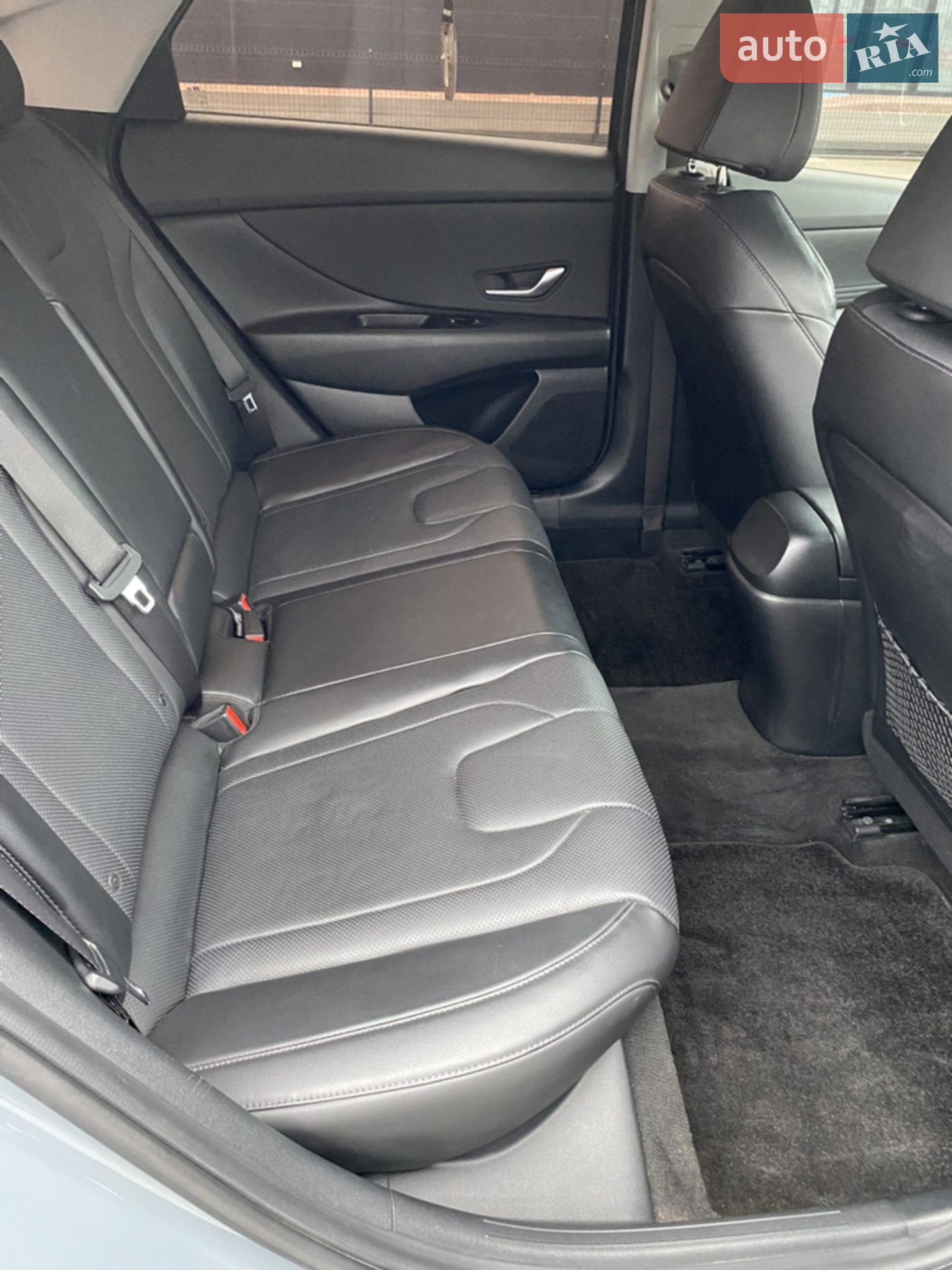 2021 Hyundai Elantra - мініатюра 31