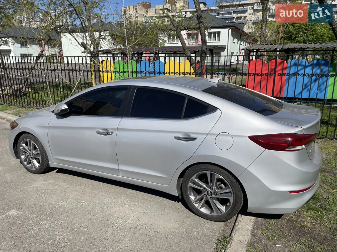 2015 Hyundai Elantra - мініатюра 18