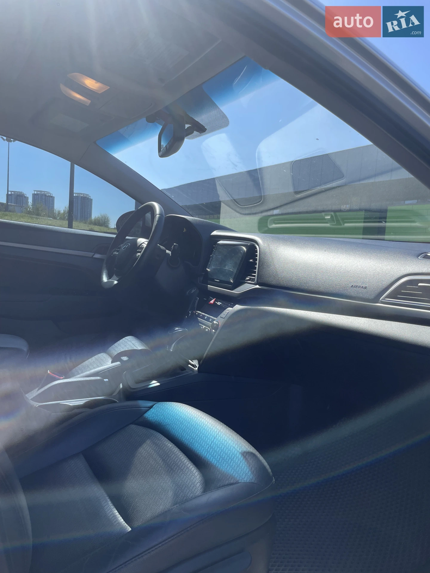 2016 Hyundai Elantra - мініатюра 37