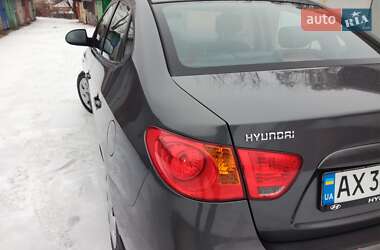 Седан Hyundai Elantra 2008 в Харкові