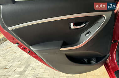 Хэтчбек Hyundai Elantra 2014 в 