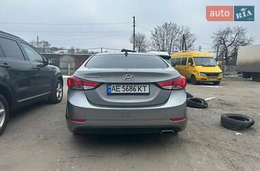 Хетчбек Hyundai Elantra 2014 в Дніпрі