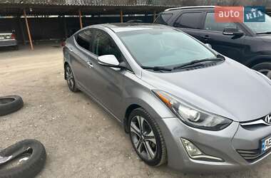 Хетчбек Hyundai Elantra 2014 в Дніпрі