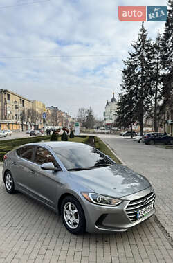 Седан Hyundai Elantra 2017 в Запорожье