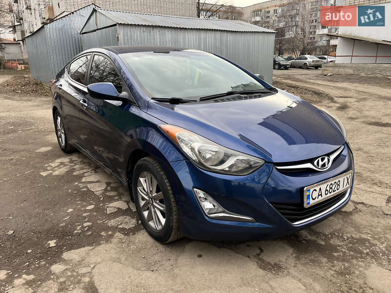 Hyundai Elantra 2015