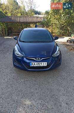 Седан Hyundai Elantra 2015 в Киеве