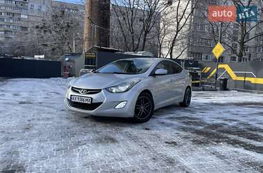 Седан Hyundai Elantra 2012 в Харькове