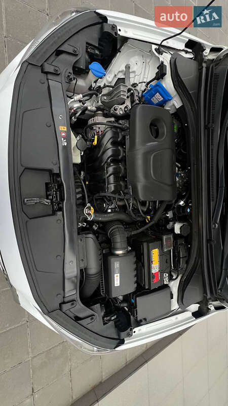 Седан Hyundai Elantra 2018 в Кременчуге