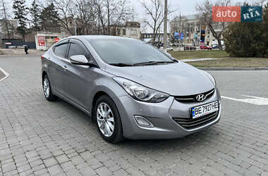 Седан Hyundai Elantra 2012 в Миколаєві