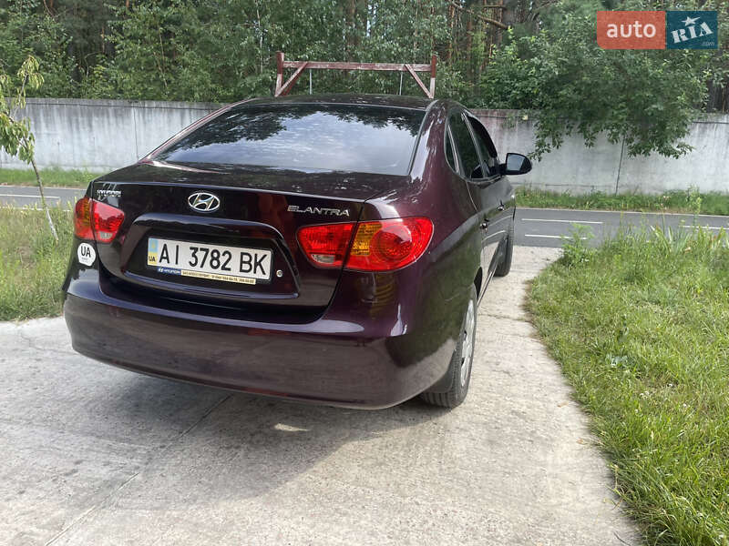 Hyundai Elantra 2008