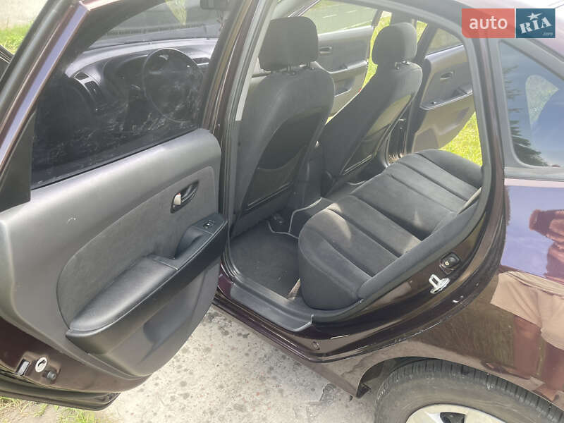 Седан Hyundai Elantra 2008 в Киеве