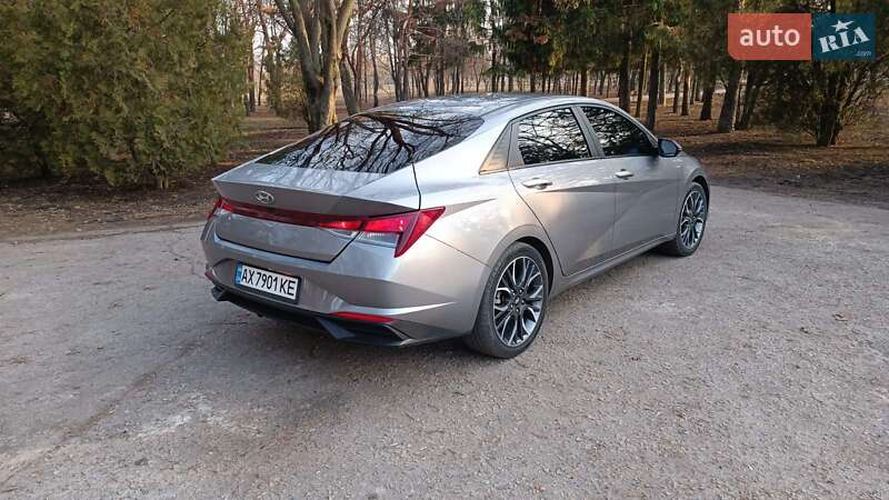 Седан Hyundai Elantra 2021 в Харькове