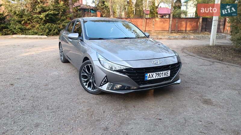 Седан Hyundai Elantra 2021 в Харькове